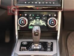 جاكوار XE